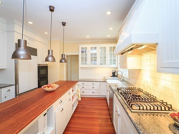 326 Webster Street Needham, MA 02494 - Photo 12 of 30 Gallery Image 12