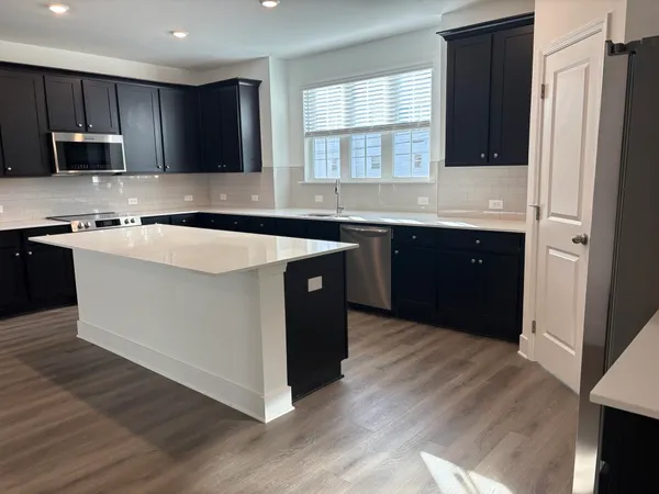 $407,900 | 3227 Aberdeen Row, Chattanooga, TN 37410