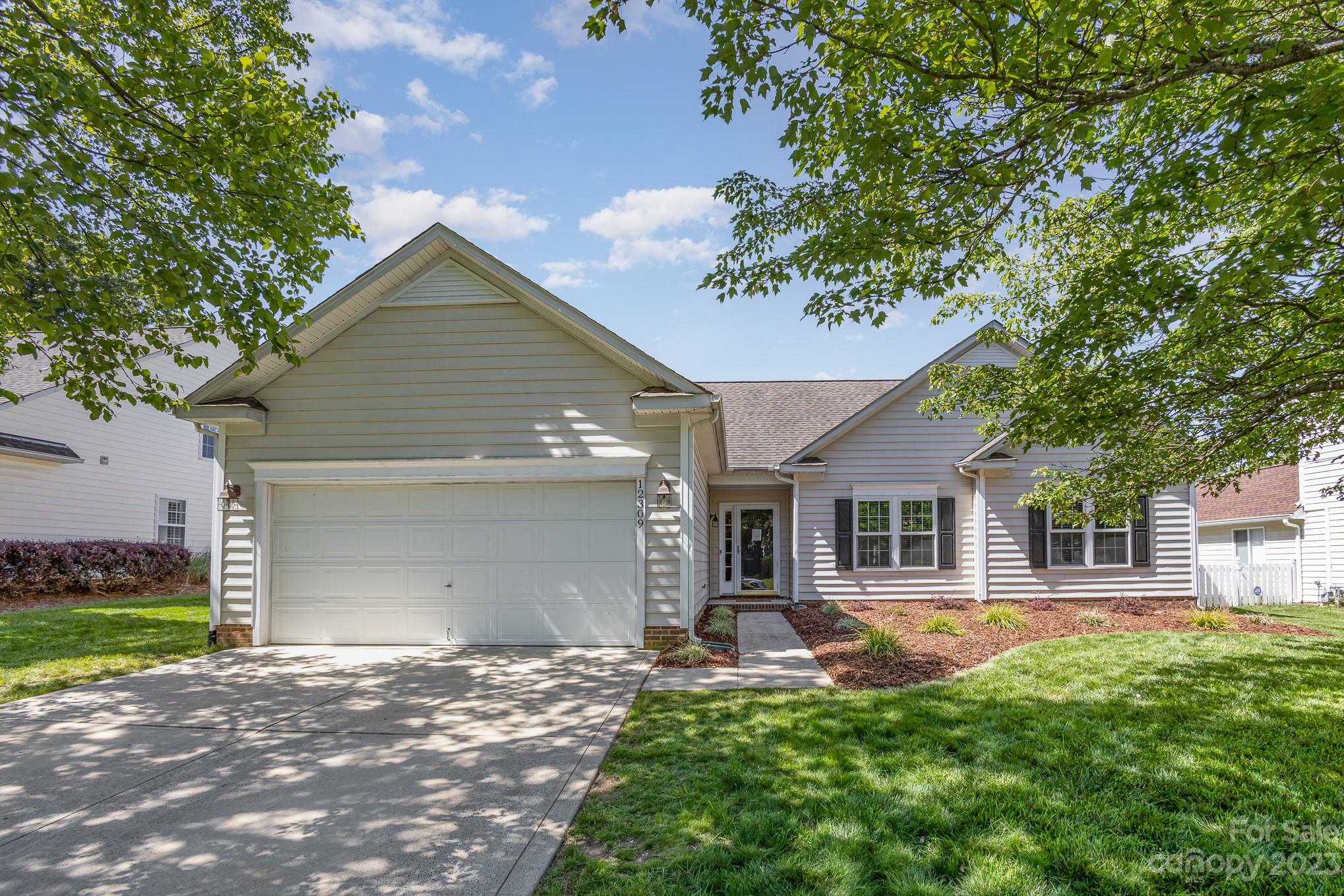 12309 Cardinal Point Road Charlotte, NC 28269 - Photo 1 of 28 Gallery Image 1