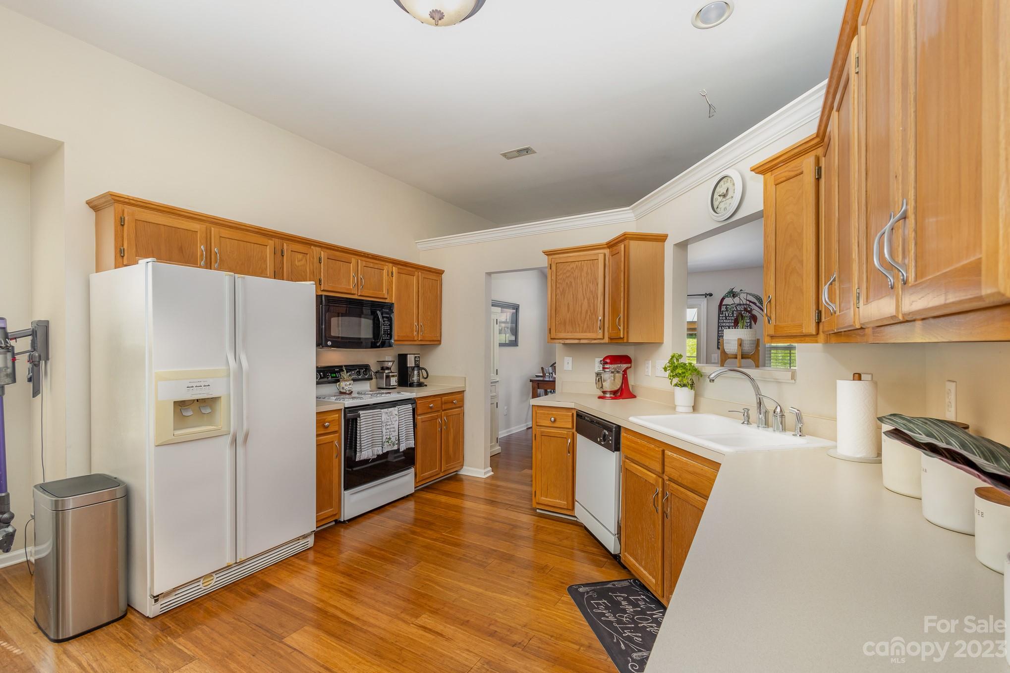 12309 Cardinal Point Road Charlotte, NC 28269 - Photo 11 of 28 Gallery Image 11