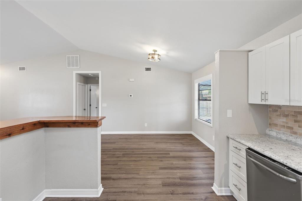 2009 Umbrella Tree Drive Edgewater, FL 32141 - Photo 21 of 44