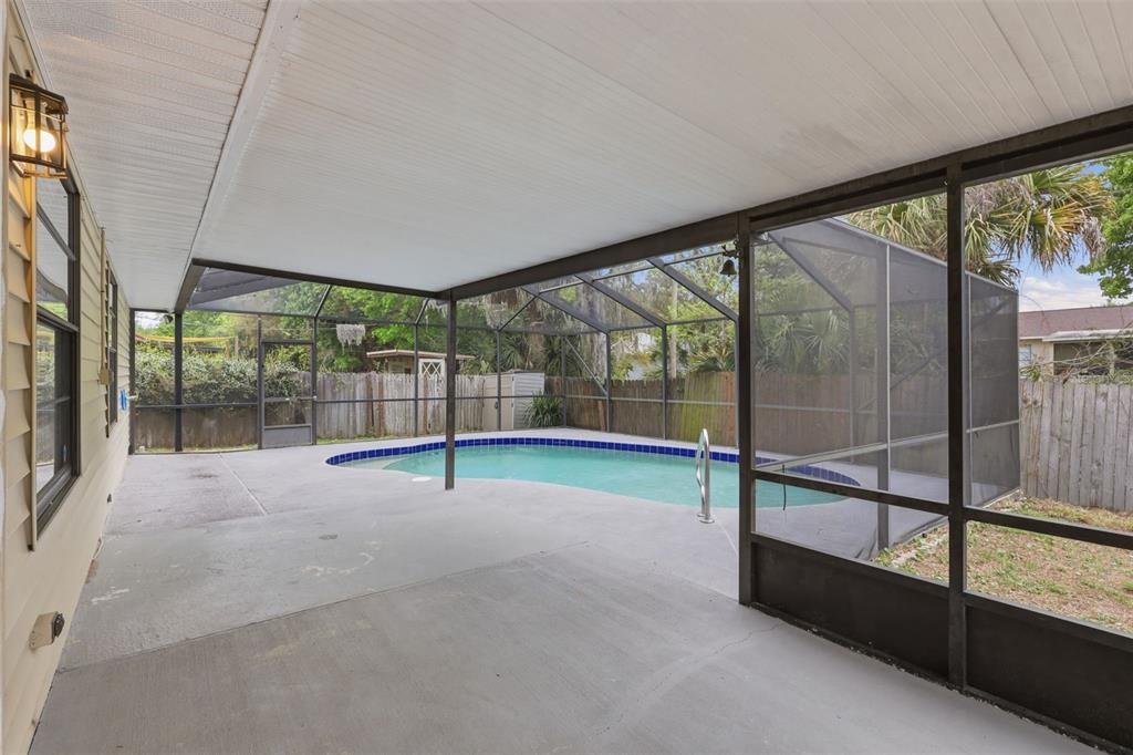 2009 Umbrella Tree Drive Edgewater, FL 32141 - Photo 38 of 44