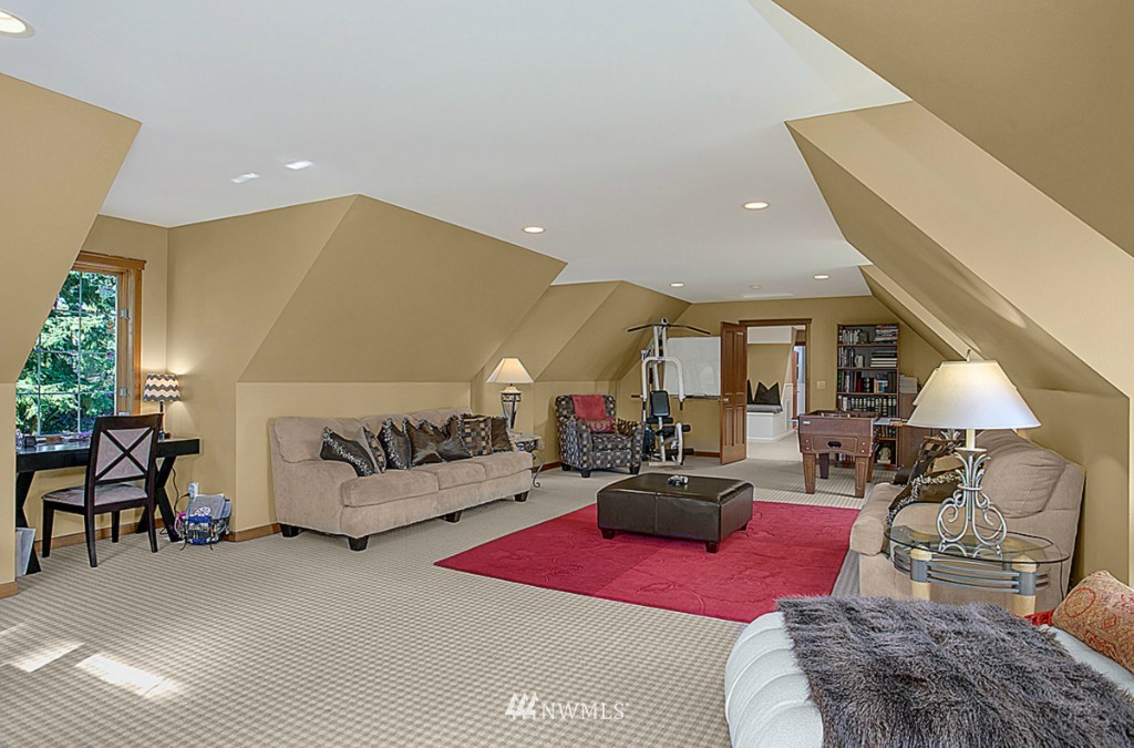 21221 47th Avenue Southeast Bothell, WA 98021 - Photo 14 of 25
