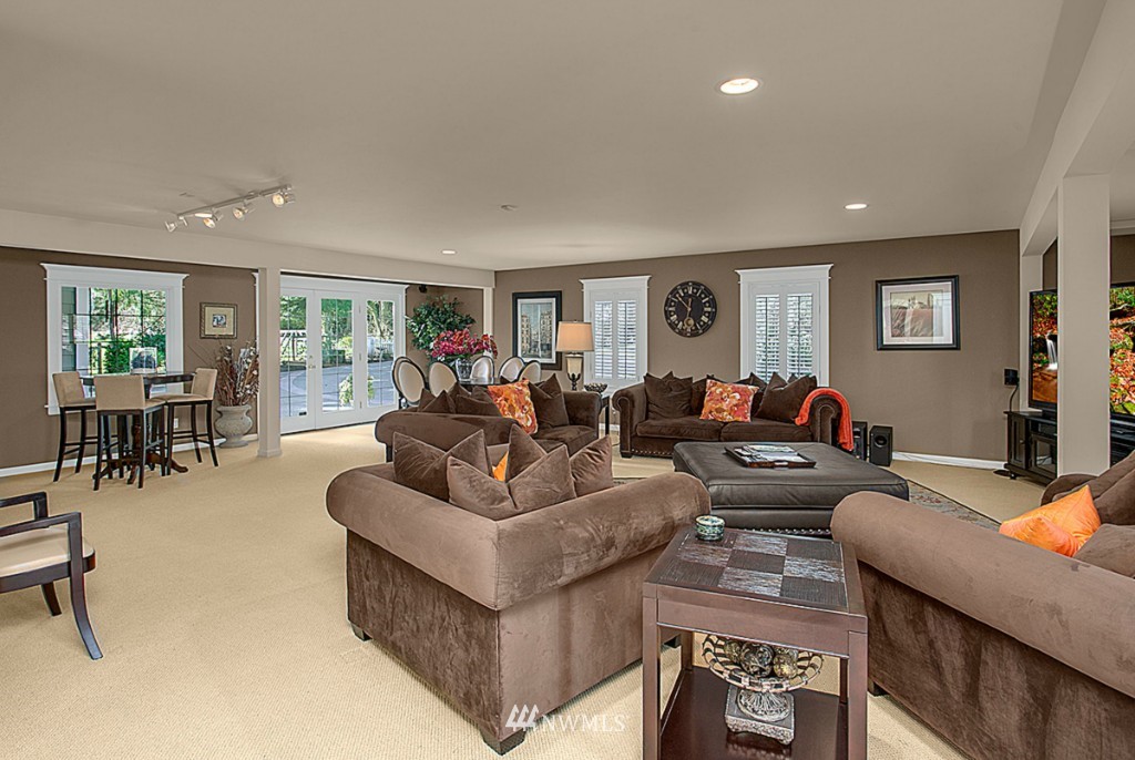 21221 47th Avenue Southeast Bothell, WA 98021 - Photo 16 of 25