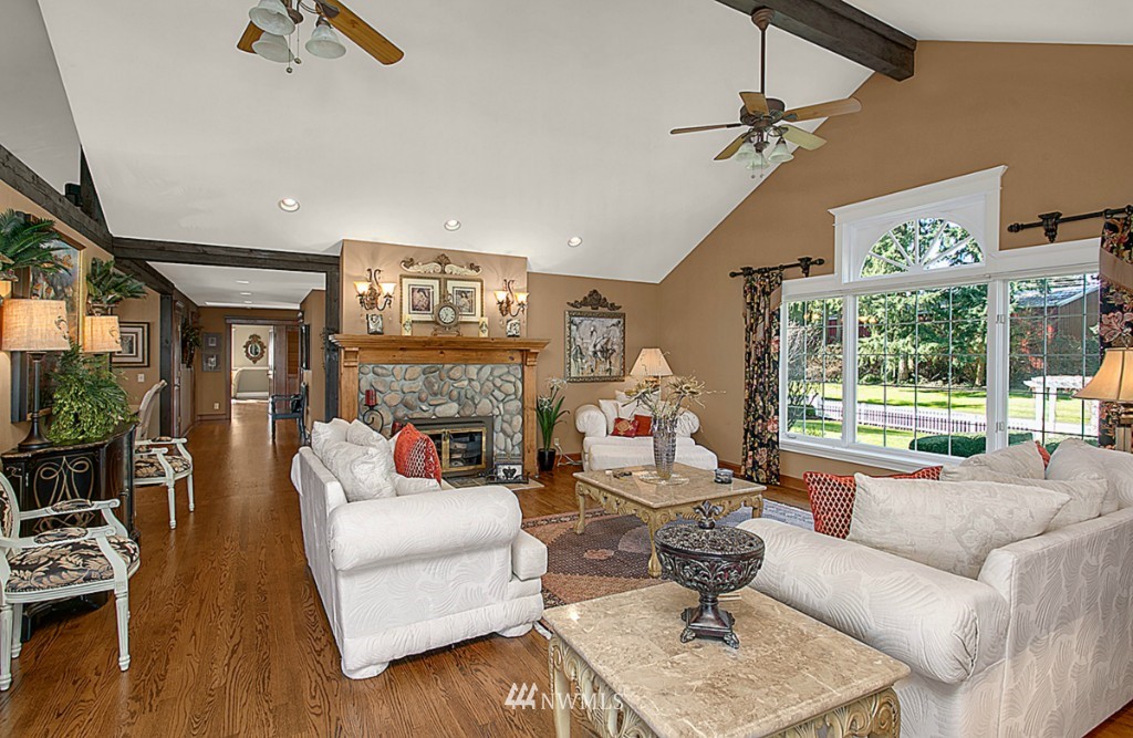 21221 47th Avenue Southeast Bothell, WA 98021 - Photo 5 of 25