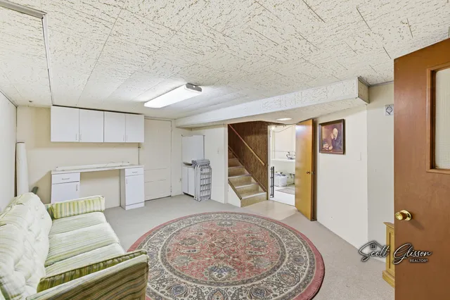 $319,000 | 1930 36th Street Southwest, Wyoming, MI 49519