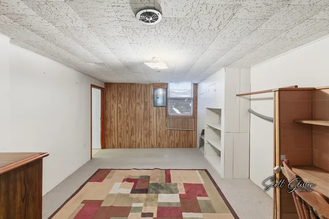 $319,000 | 1930 36th Street Southwest, Wyoming, MI 49519