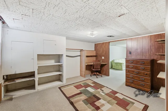 $319,000 | 1930 36th Street Southwest, Wyoming, MI 49519