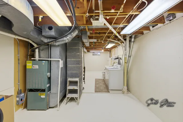 $319,000 | 1930 36th Street Southwest, Wyoming, MI 49519