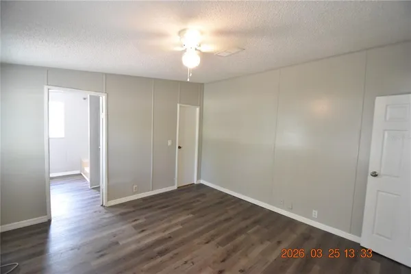 $1,725 | 7515 Symmes Road, Gibsonton, FL 33534