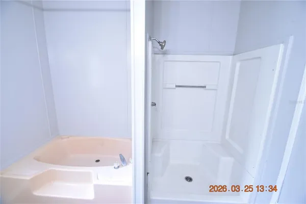 $1,725 | 7515 Symmes Road, Gibsonton, FL 33534