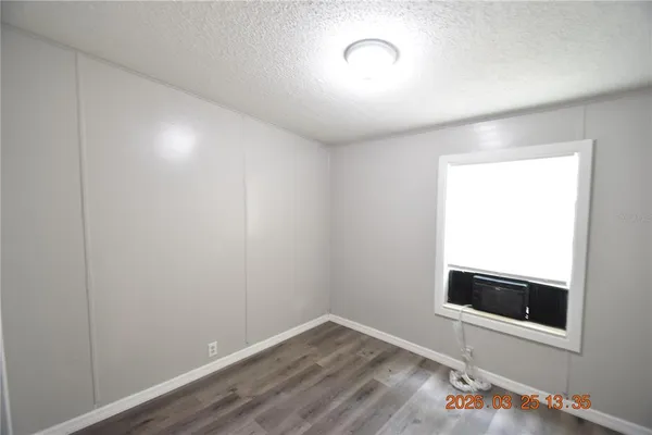 $1,725 | 7515 Symmes Road, Gibsonton, FL 33534