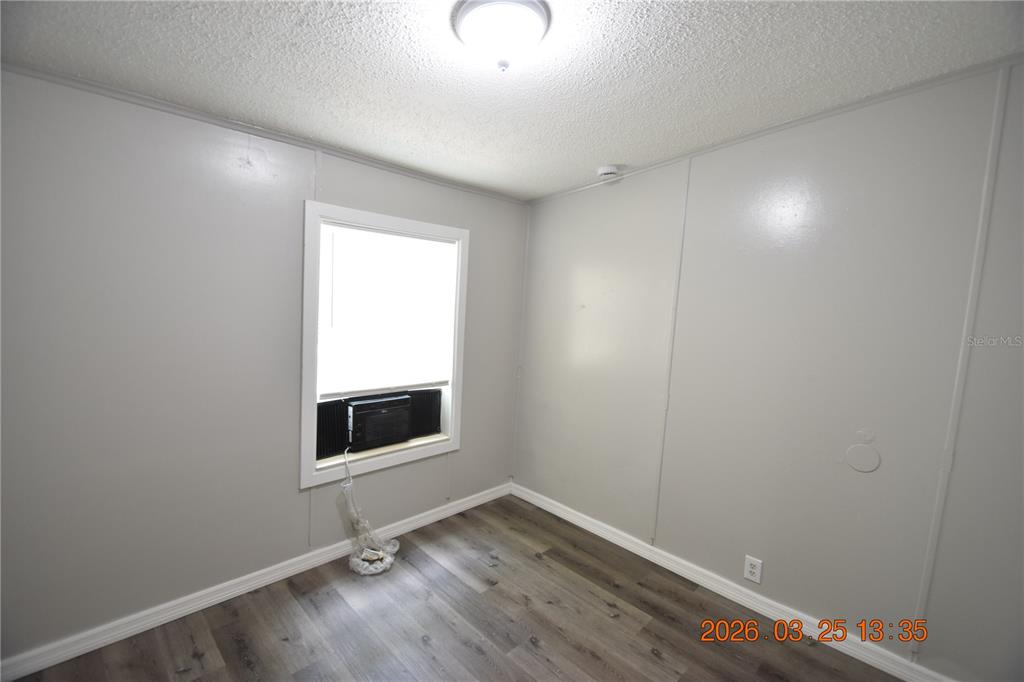 7515 Symmes Road Gibsonton, FL 33534 - Photo 25 of 43