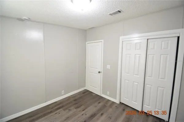 $1,725 | 7515 Symmes Road, Gibsonton, FL 33534