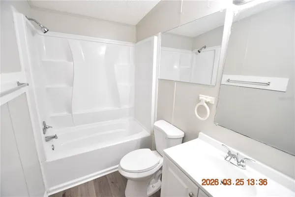 $1,725 | 7515 Symmes Road, Gibsonton, FL 33534