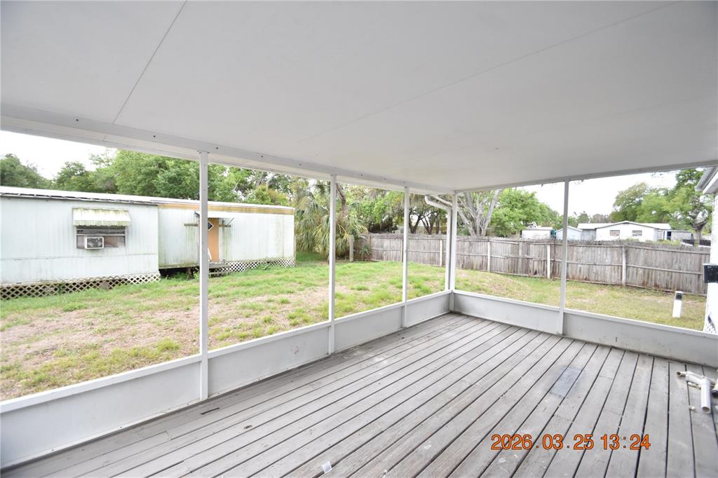 7515 Symmes Road Gibsonton, FL 33534 - Photo 33 of 43