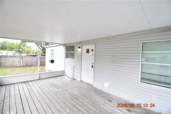 $1,725 | 7515 Symmes Road, Gibsonton, FL 33534