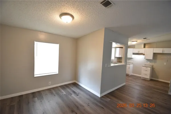 $1,725 | 7515 Symmes Road, Gibsonton, FL 33534