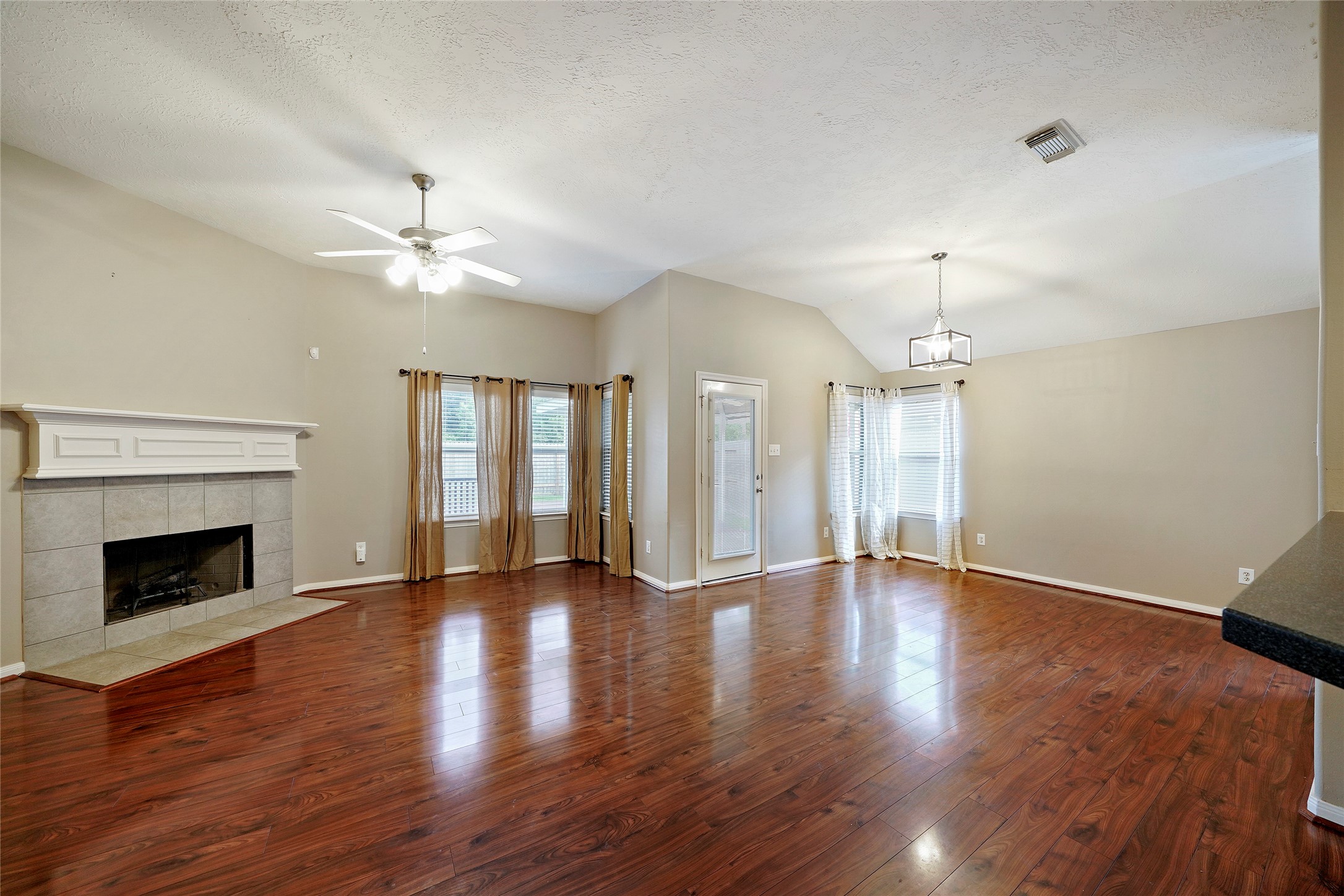 6903 Summer Bridge Lane Spring, TX 77379 - Photo 12 of 35