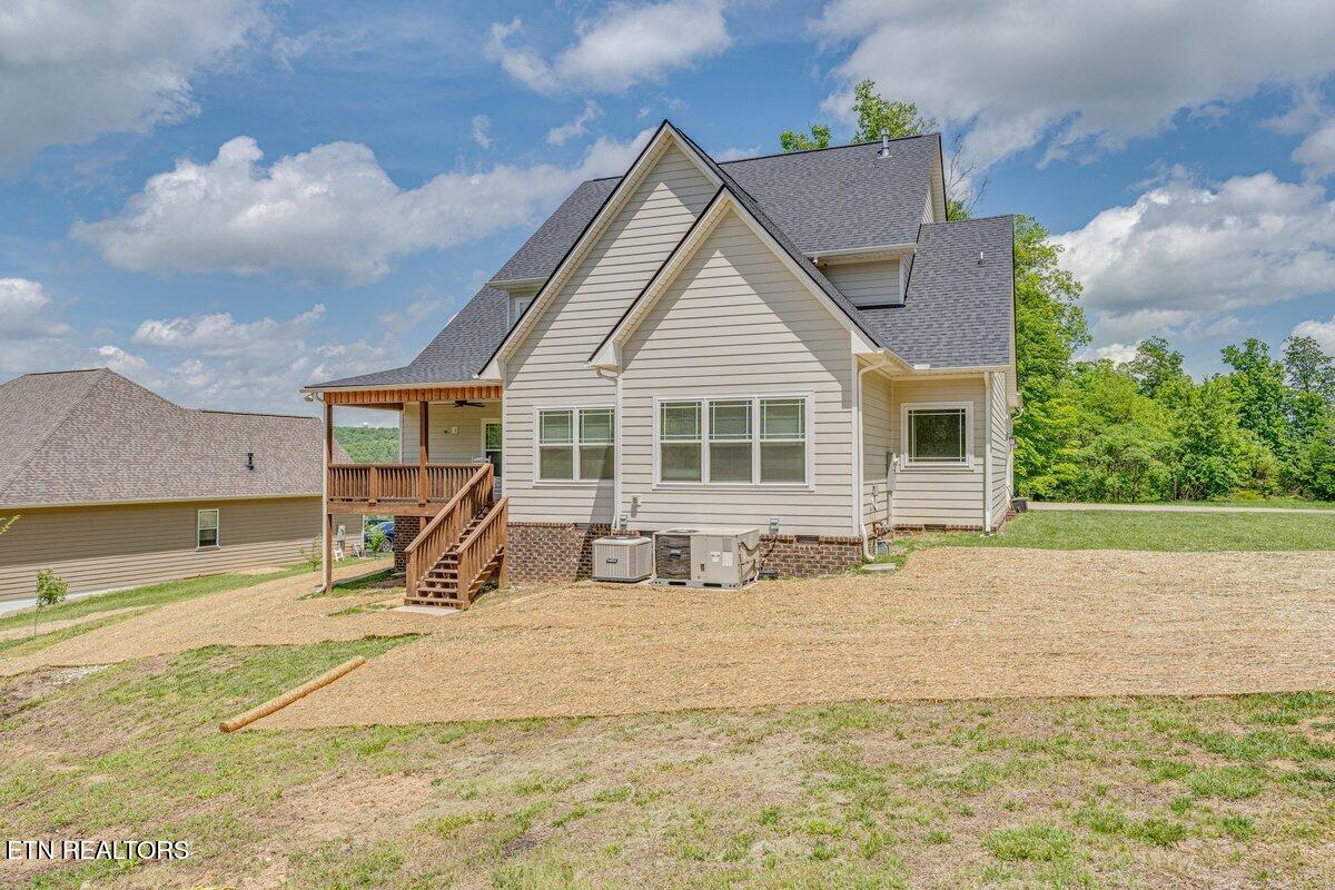 133 Black Oak Road Oak Ridge, TN 37830 - Photo 15 of 46 Back A1