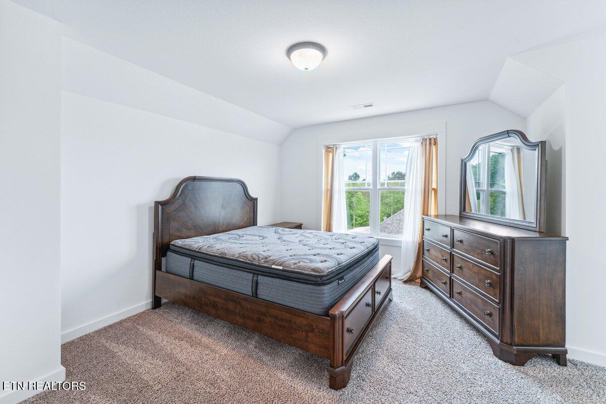 133 Black Oak Road Oak Ridge, TN 37830 - Photo 34 of 46 1st Bedroom A1