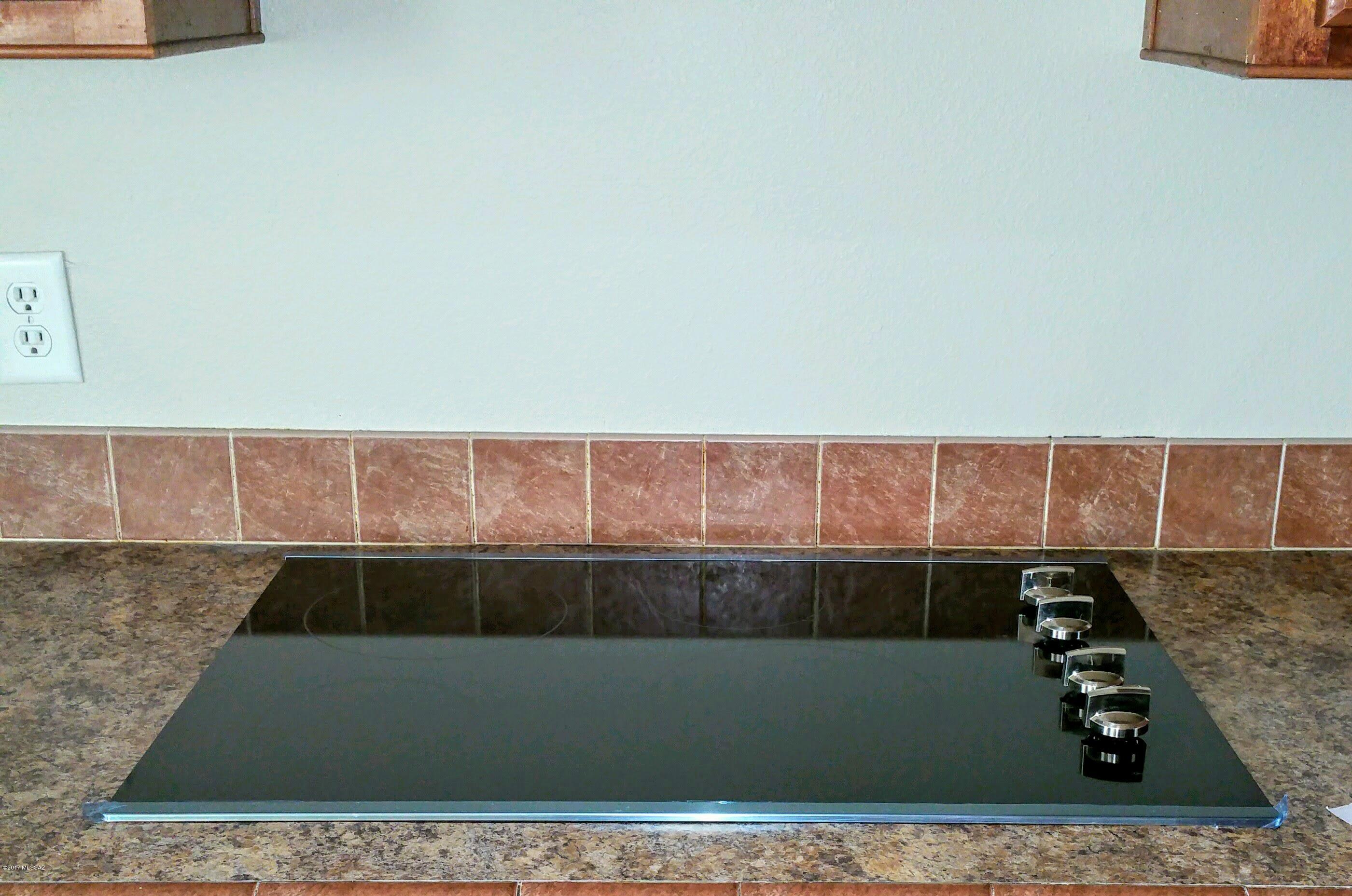3010 East Sandburr Road Tucson, AZ 85756 - Photo 16 of 27 Gallery Image 16
