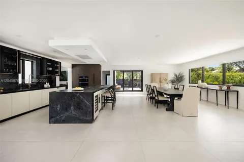 $3,900,000 | 8960 Southwest 118th Street, Miami, FL 33176