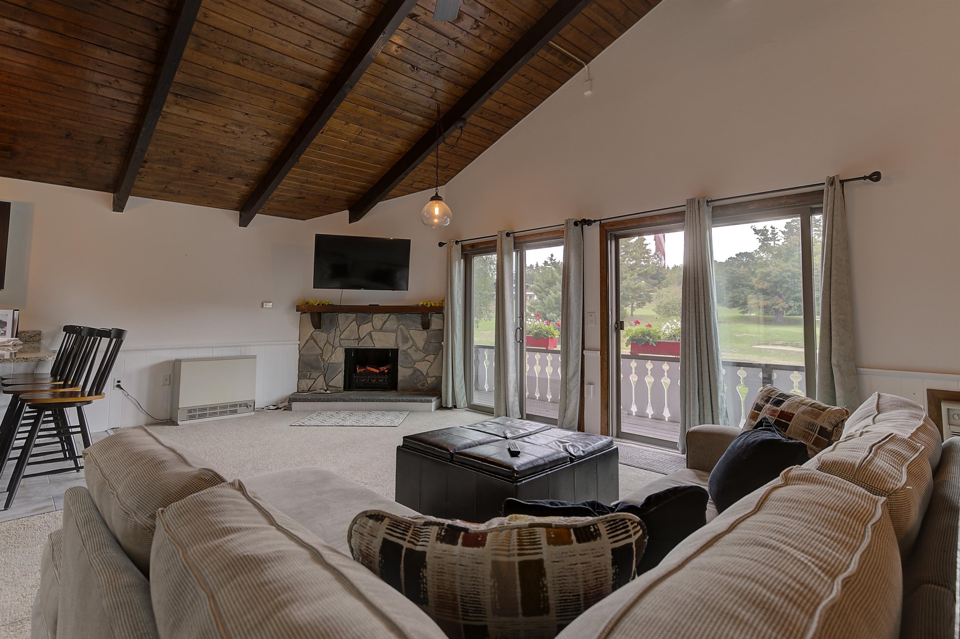 70 Linderhof Golf Course Road, Unit 10 Bartlett, NH 03838 - Photo 14 of 40 Gallery Image 14