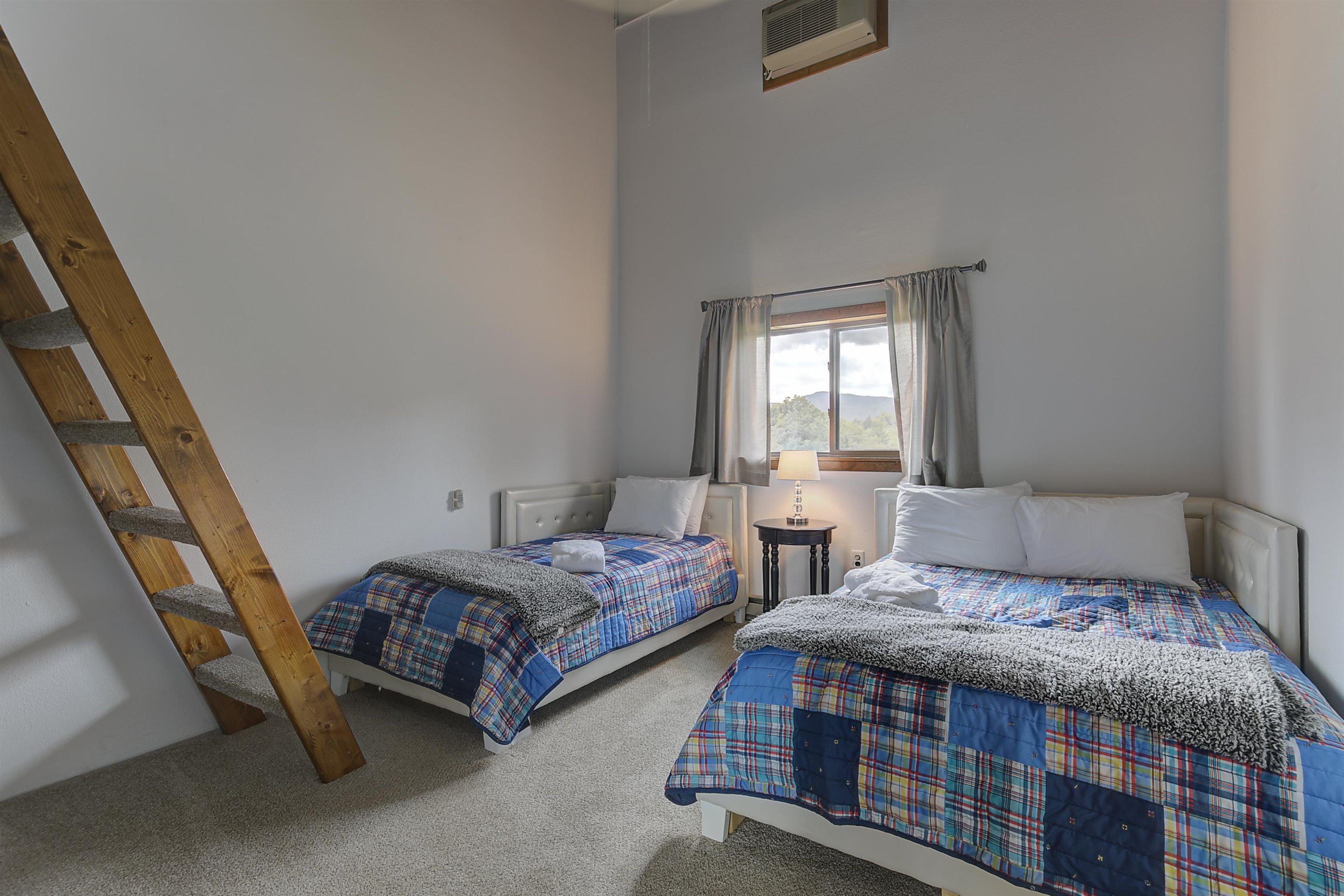 70 Linderhof Golf Course Road, Unit 10 Bartlett, NH 03838 - Photo 21 of 40 Gallery Image 21