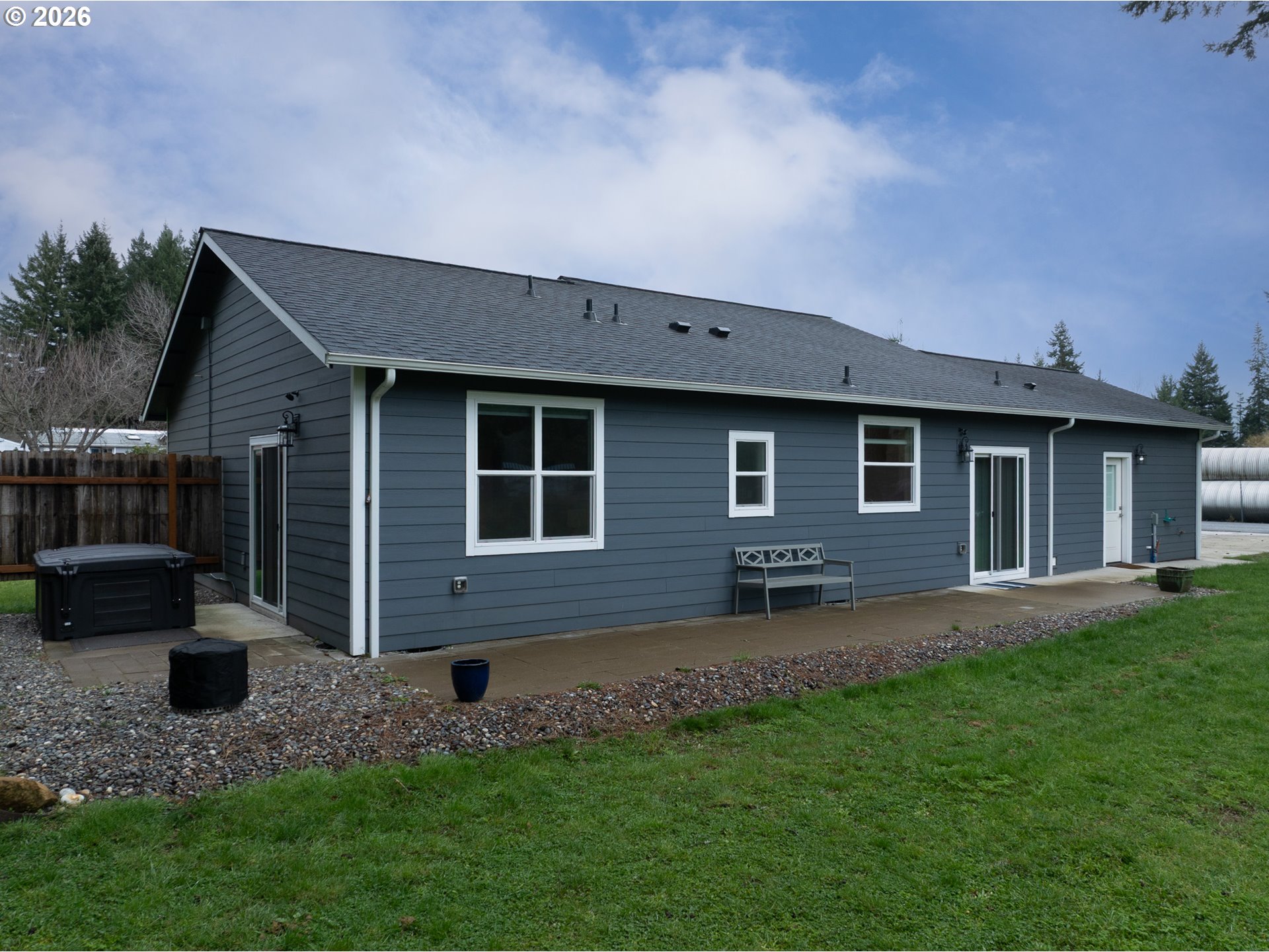 252 Estabrook Loop Carson, WA 98610 - Photo 4 of 23