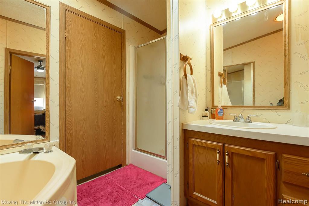28400 Elwell Road Belleville, MI 48111 - Photo 25 of 35