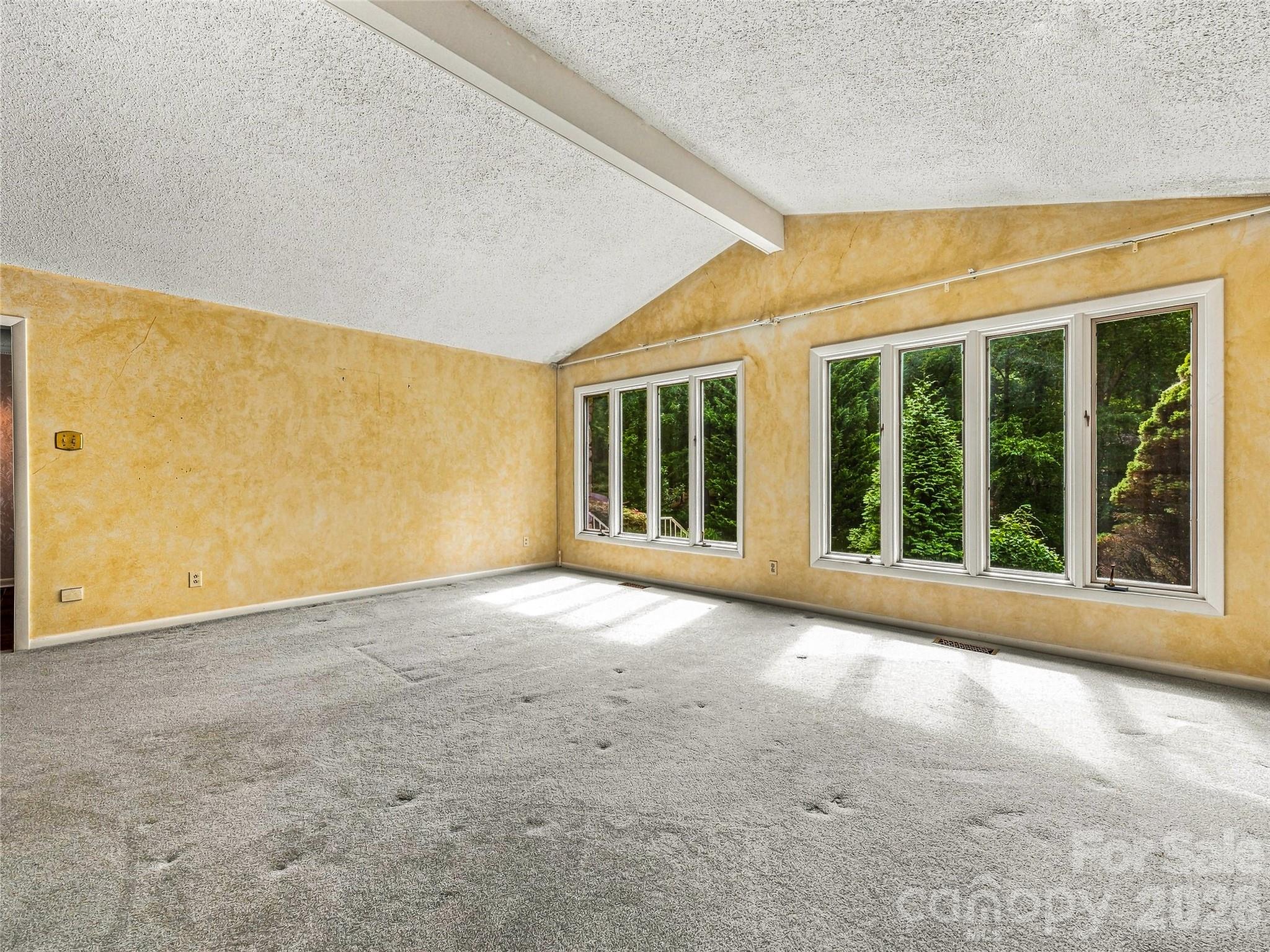 175 Robinhood Road Asheville, NC 28804 - Photo 10 of 48 Gallery Image 10