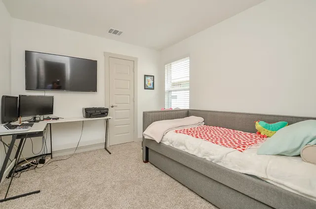 $345,000 | 13305 Lago Acero, La Marque, TX 77568