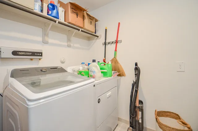 $345,000 | 13305 Lago Acero, La Marque, TX 77568