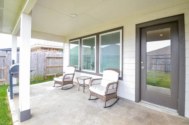 $345,000 | 13305 Lago Acero, La Marque, TX 77568