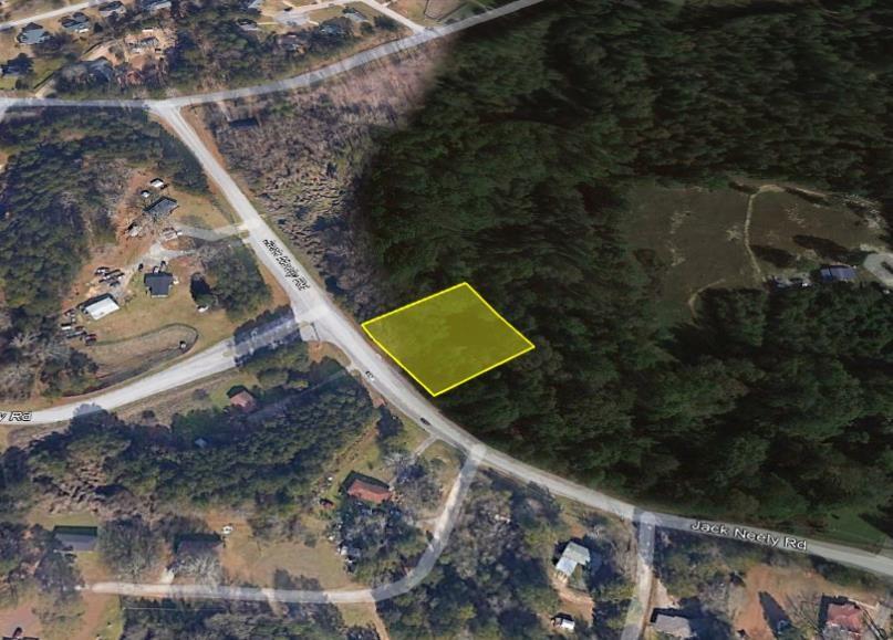 a view of entryway and hall