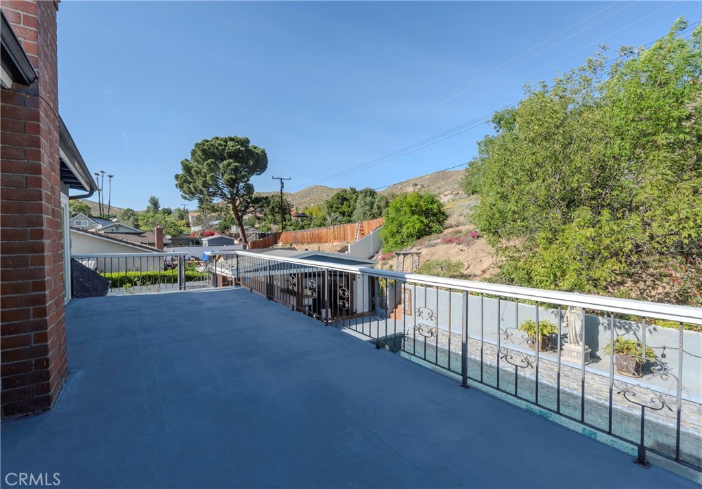 5481 Peacock Lane Riverside, CA 92505 - Photo 58 of 69 Balcony View