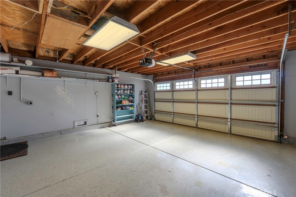 5481 Peacock Lane Riverside, CA 92505 - Photo 61 of 69 a view of a room with an empty space