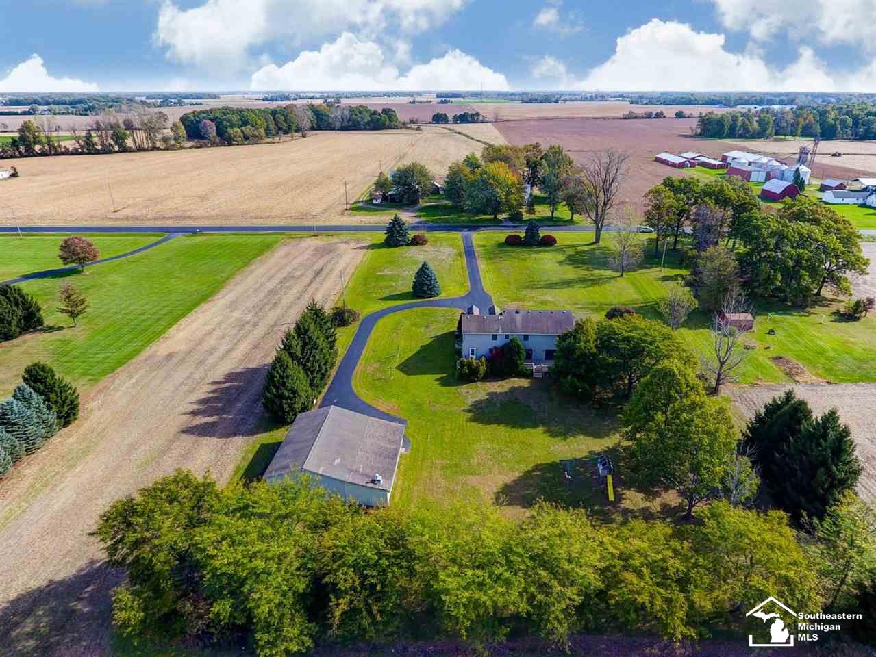 11047 Jackman Road Temperance, MI 48182 - Photo 4 of 50