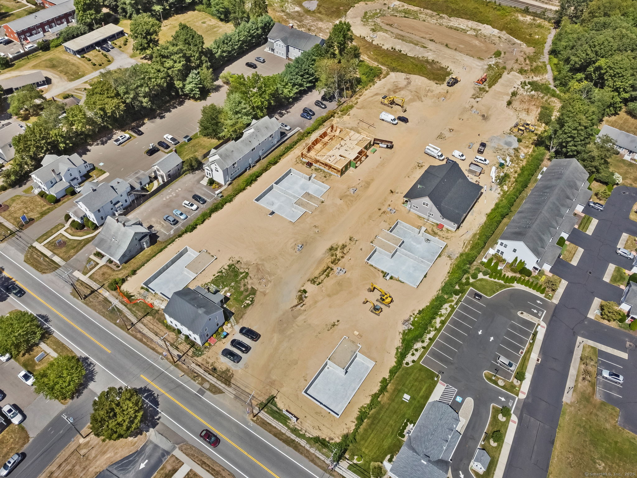 151-153 East Main Street, Unit 16 Clinton, CT 06413 - Photo 16 of 32 an aerial view of a city