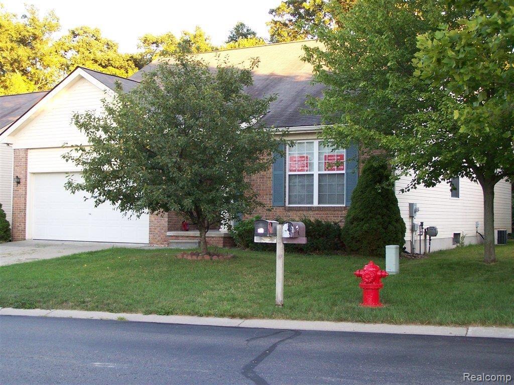 70 Eagle Ridge Road Lake Orion, MI 48360 - Photo 1 of 17 Front.jpg