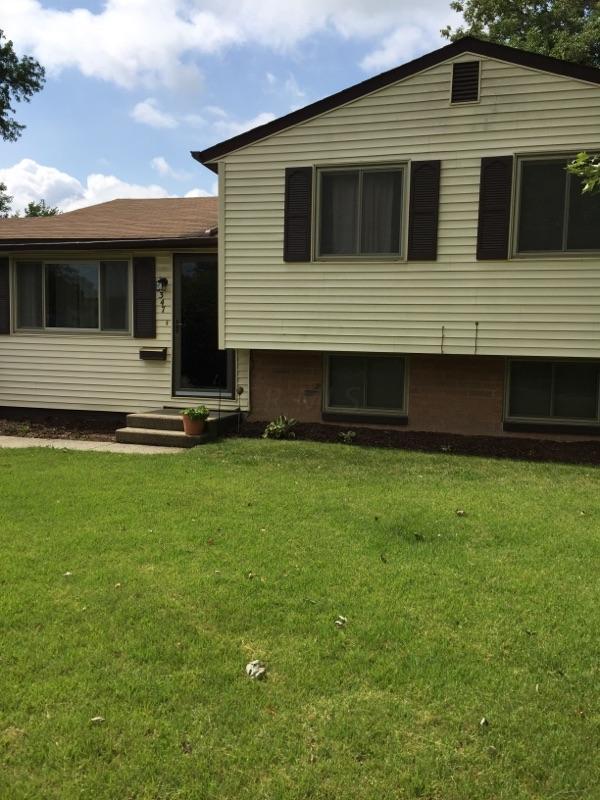 3347 Meridian Road Columbus, OH 43232 - Photo 4 of 25 Gallery Image 4