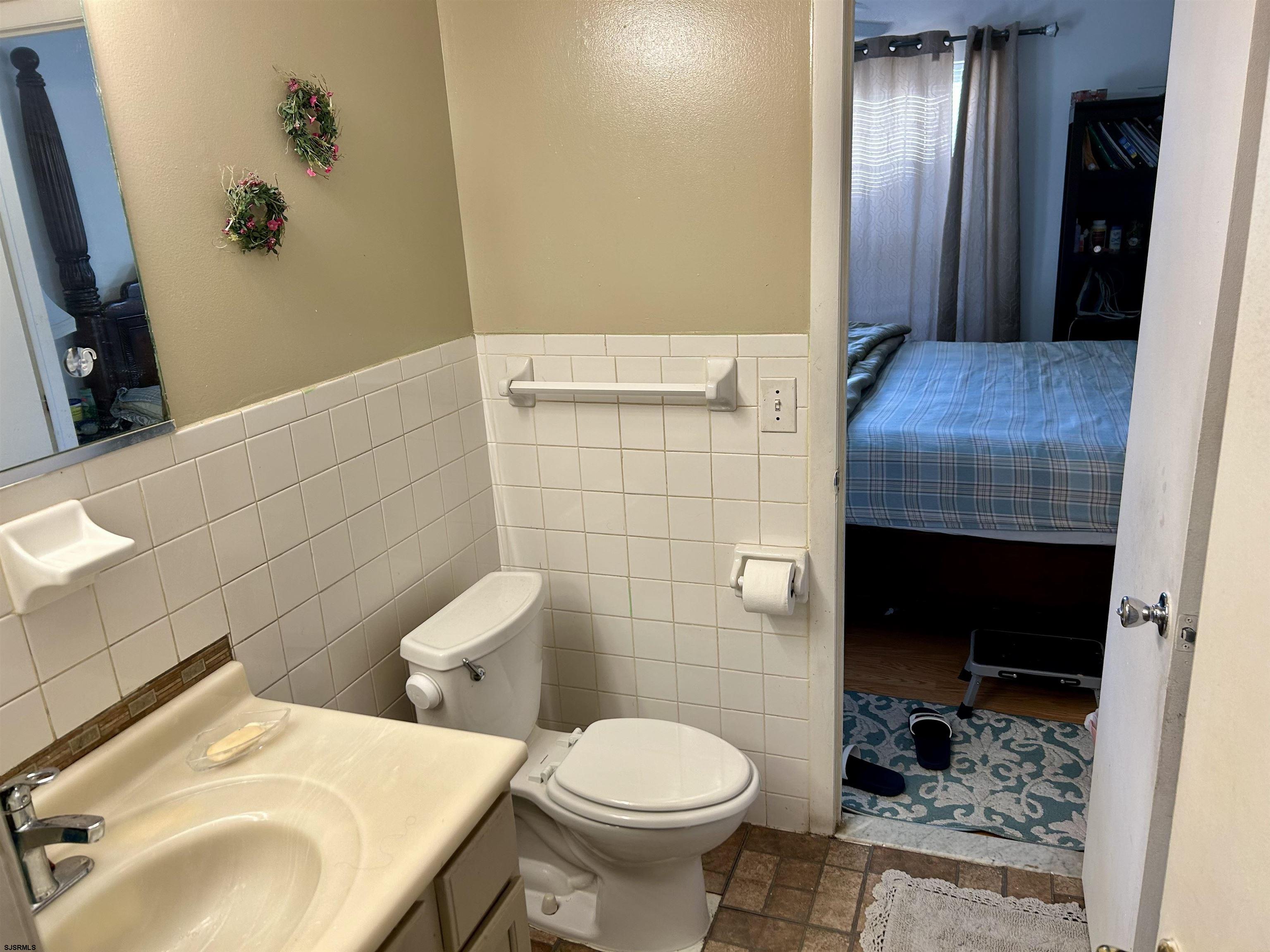 5 Oyster Bay Road, Unit B Absecon, NJ 08205 - Photo 12 of 15 Gallery Image 12
