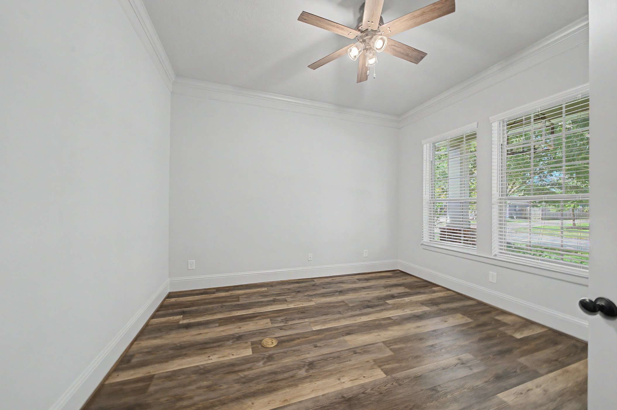 31032 Sunfall Trail Lane Spring, TX 77386 - Photo 7 of 39 a view of empty room with window