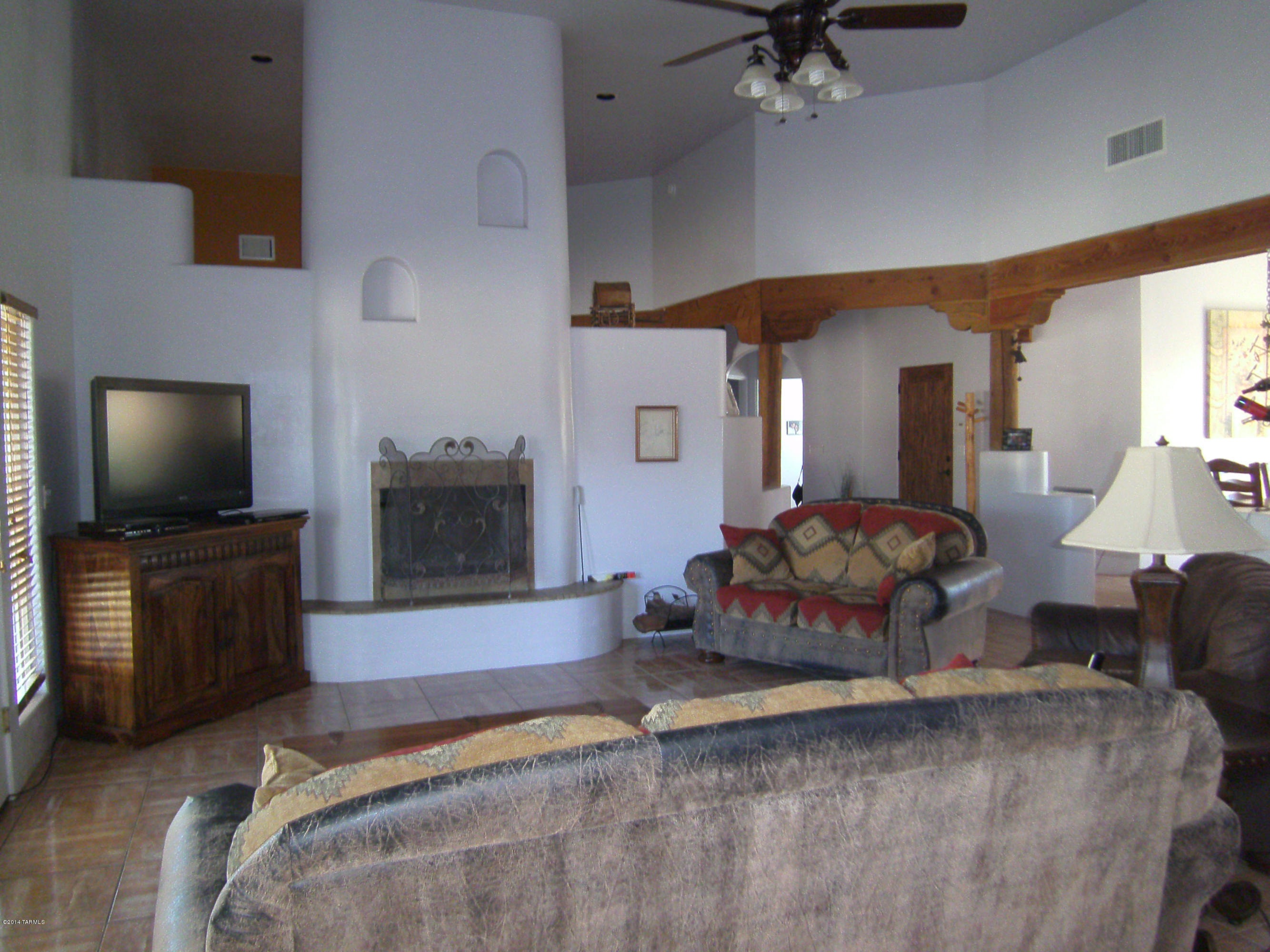 11561 East Tanque Verde Road Tucson, AZ 85749 - Photo 9 of 33