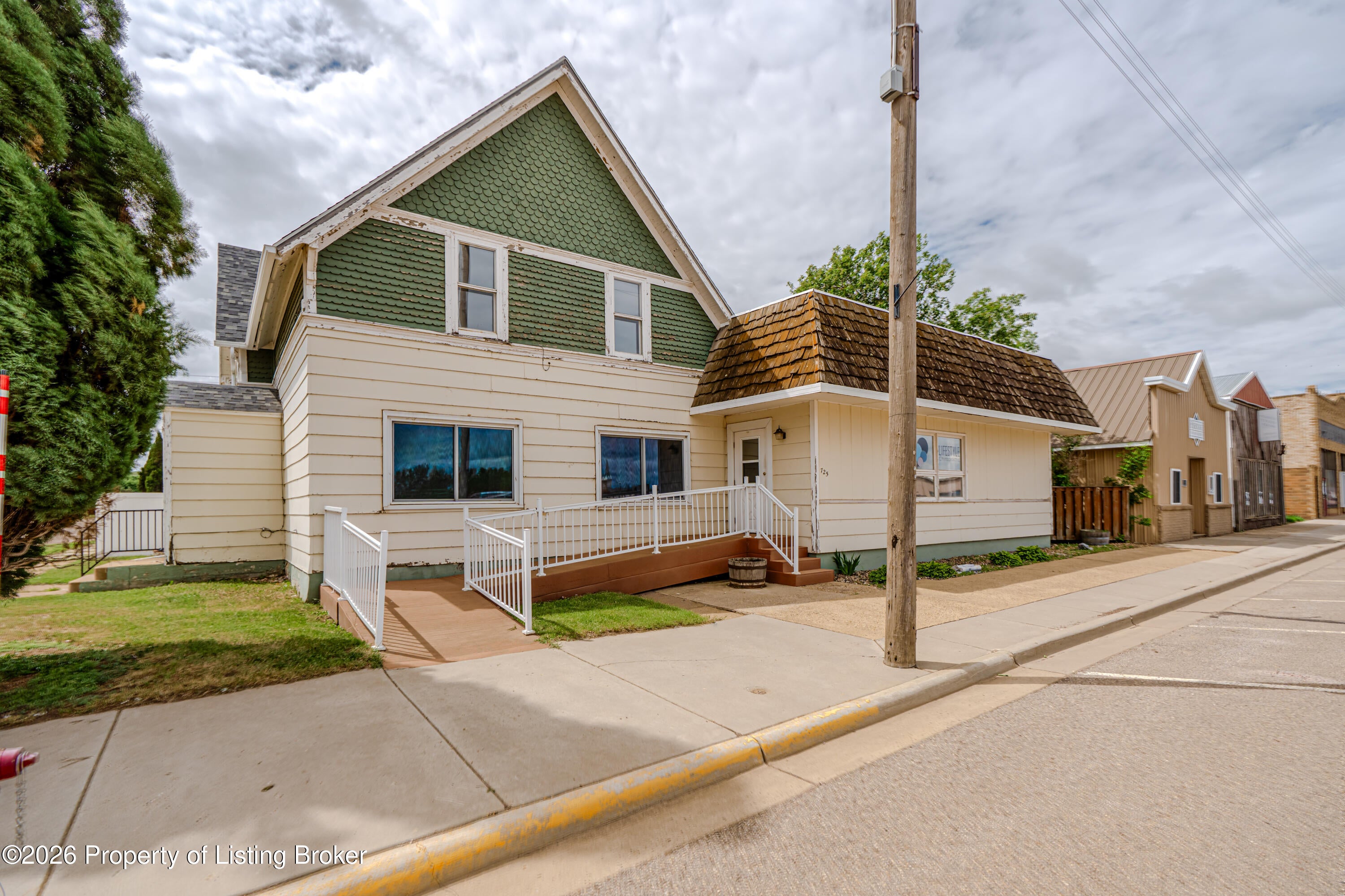 725 Main Street Hebron, ND 58638 - Photo 4 of 133 Gallery Image 4