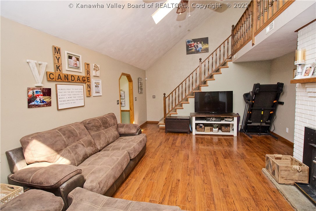 2150 Bluelick Road Winfield, WV 25213 - Photo 14 of 47 Gallery Image 14