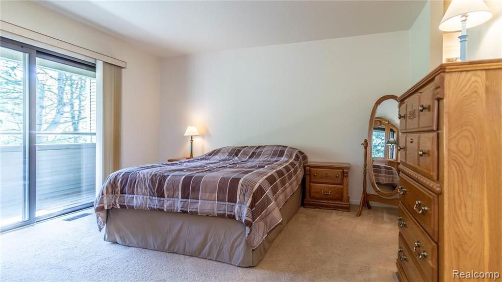 620 Ashley Circle, Unit 81 Rochester Hills, MI 48307 - Photo 30 of 45