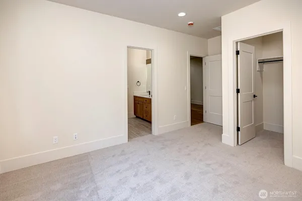 $2,325,000 | 43592 Southeast 145th Street, North Bend, WA 98045
