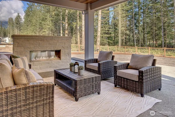 $2,325,000 | 43592 Southeast 145th Street, North Bend, WA 98045